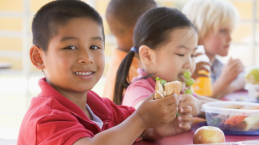 Makan Siang Gratis, Rp 7.500 Bisa Dapat Makanan Bergizi Apa untuk Anak?