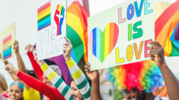 Bergumul Dengan LGBTQ di Pride Month? Masih Ada Harapan Bagi Anda yang Ingin Kembali