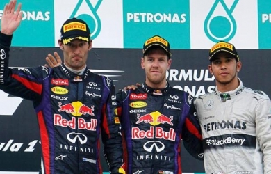Vettel Juara F1 Malaysia, Minta Maaf Pada Rekan Setimnya