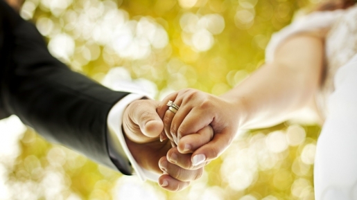 10 Ayat Alkitab Tentang Pernikahan Ini Akan Bikin Kamu dan Pasangan Makin Mesra
