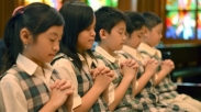 10 Alasan Kenapa Orangtua Pilih Masukkan Anak ke Sekolah Kristen