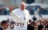 Misa Kamis Putih, Paus Fransiskus Basuh Kaki Penyandang Disabilitas